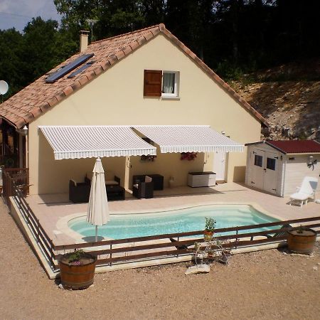 Gite Les Roziers Montmurat Buitenkant foto